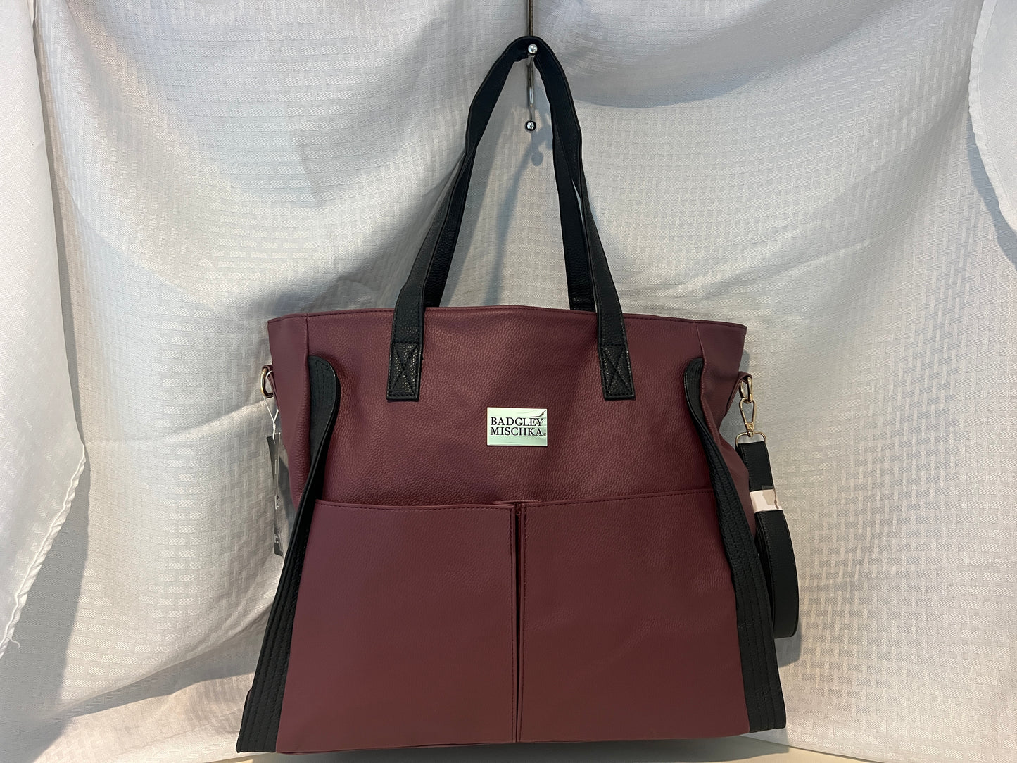 Badgley Mischka Vegan Leather Weekender Travel Bag – Wine (New with Tags)