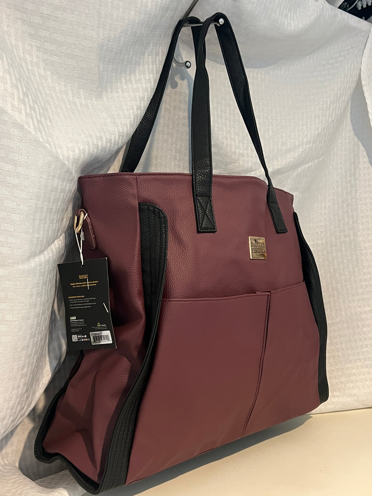 Badgley Mischka Vegan Leather Weekender Travel Bag – Wine (New with Tags)