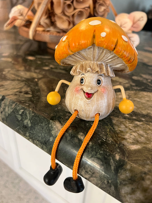 Yellow Mushroom Sitter